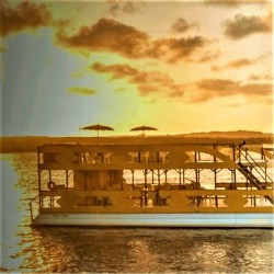Catamarã do Passeio Pôr do sol na Praia do Jacaré