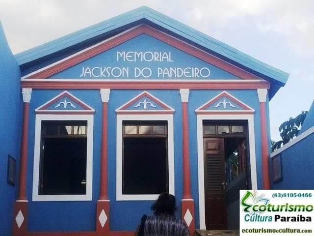 Passeios na Paraíba, em Alagoa Grande: Memorial Jackson do Pandeiro