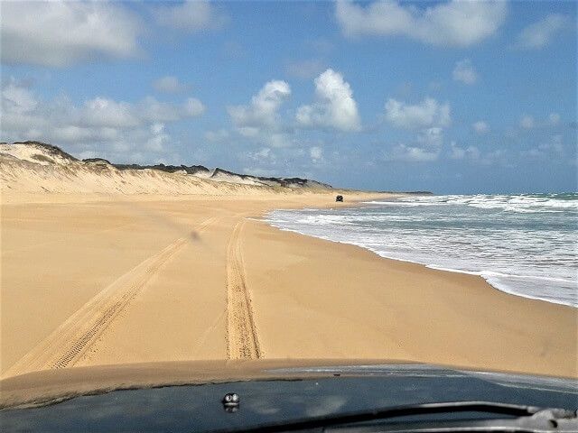 Da Barra de Camaratuba até a Praia de Sagi
