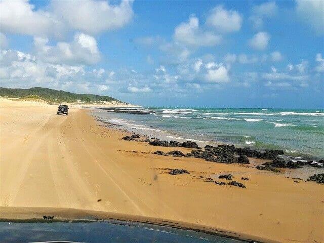 Da Barra de Camaratuba até a Praia de Sagi