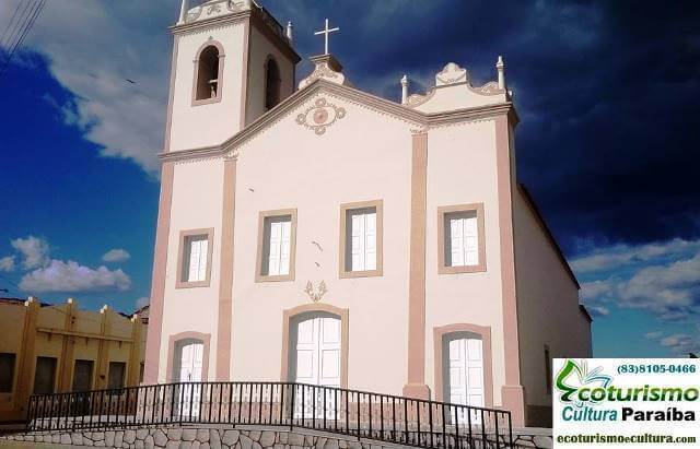 Cabaceiras: Igreja matriz Santa Rosa de Lima