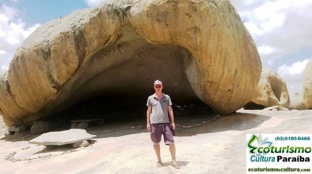 Lajedo do Pai Mateus: pedras em forma de capacete