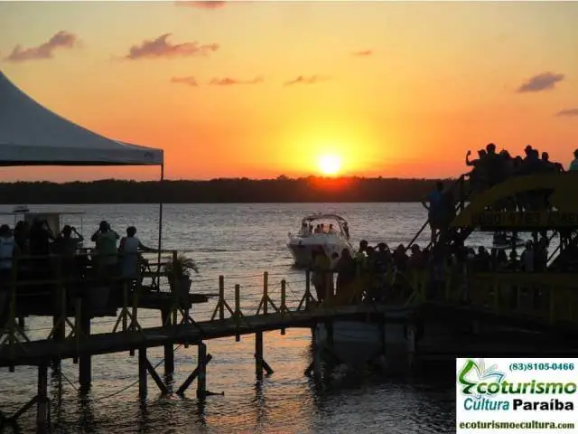 Pôr do sol na praia do Jacare, Cabedelo
