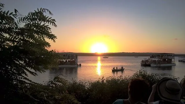 Por do sol na praia do Jacare