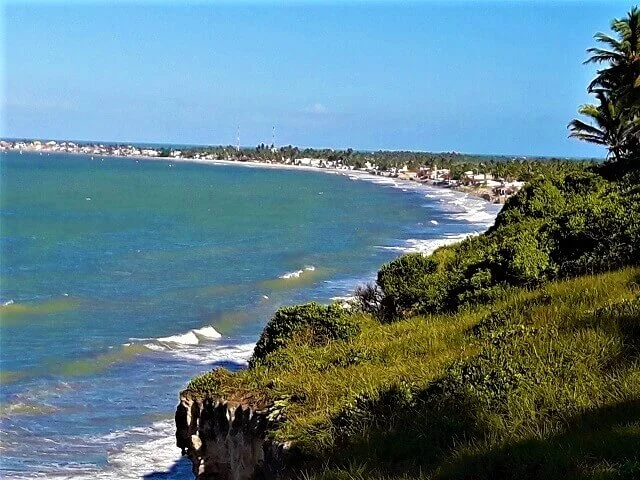 Vista acima da Baia da Traíção PB