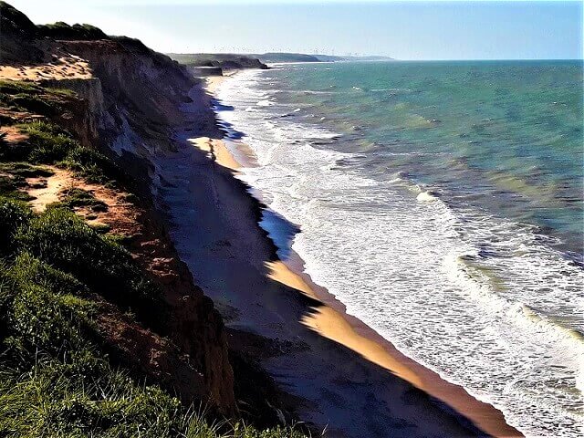 falésias da Baia da Traíção