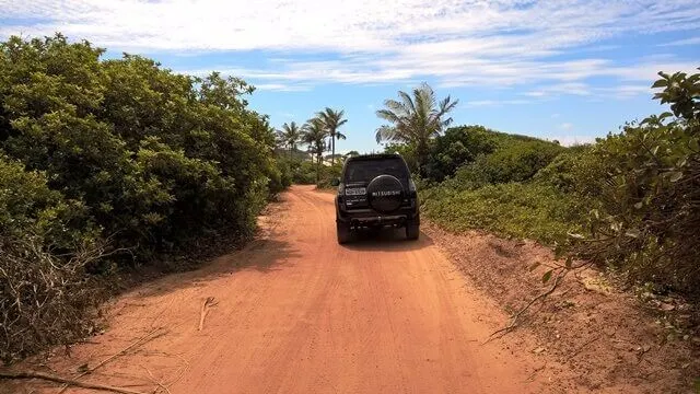 Trilha 4x4 saindo do chapadão de Pipa, RN