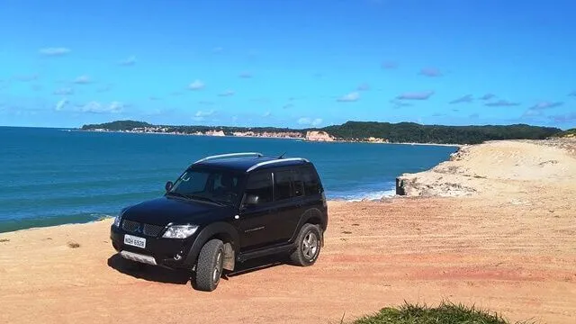 Acima da falésia de Tibault do Sul - RN