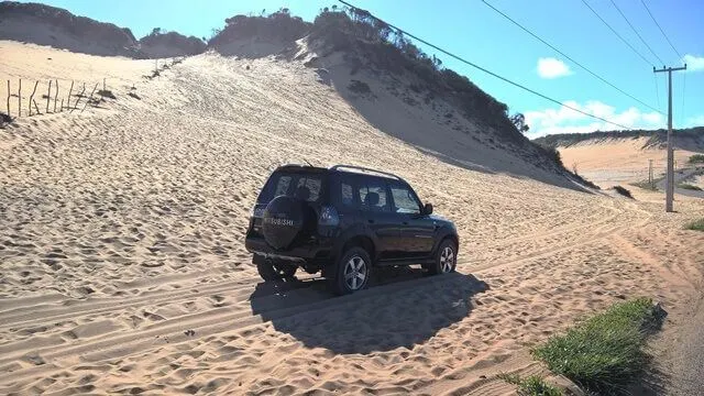 Tibault do Sul: na duna do ski bunda, de 4x4