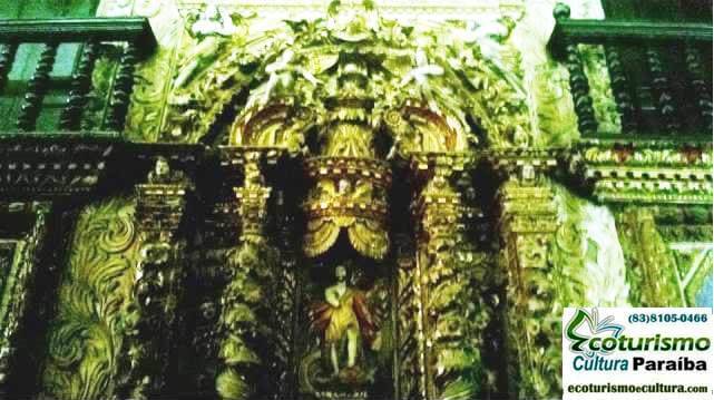 João Pessoa pontos turisticos: Igreja e Conjunto São Francisco, guarnição com folhas de ouro