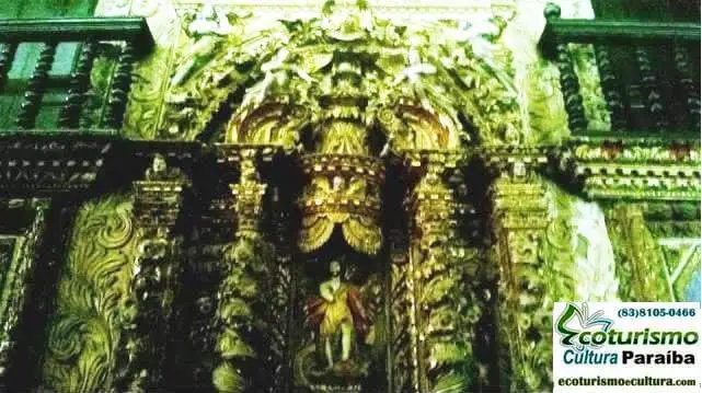 Igreja São Francisco: guarnição com folhas de ouro João Pessoa pontos turisticos: guarnição com folhas de ouro na Igreja São Francisco