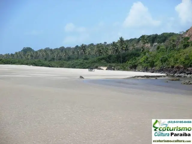 Barra do rio Miriri (praias do litoral norte da Paraíba)