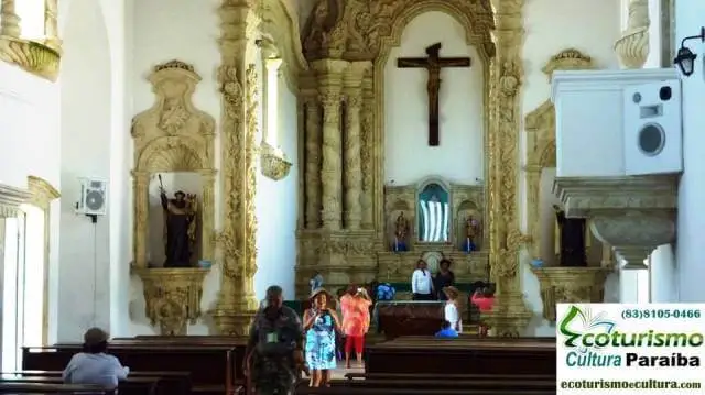 Interior da igreja Nossa Senhora da Guia, em Lucena