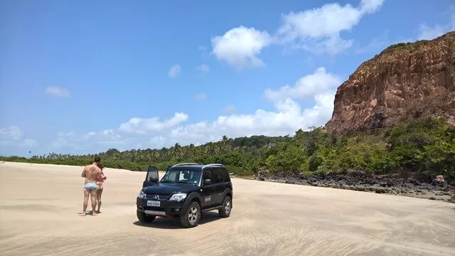 Passeios de Jipe 4x4 até a Barra do Miriri