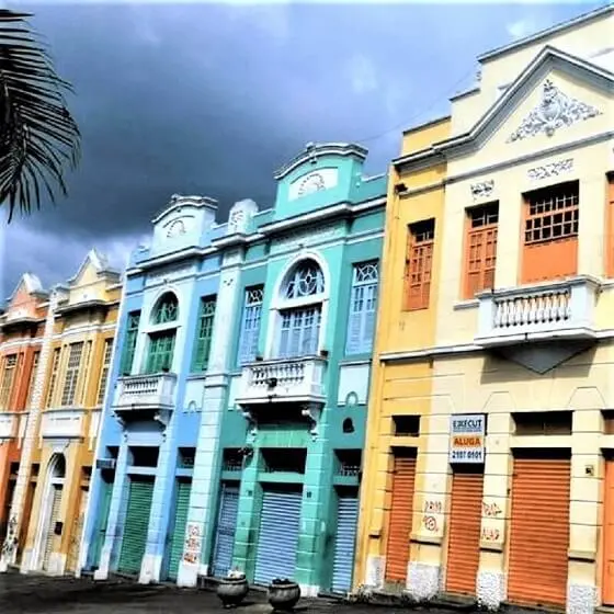 Passeio no centro histórico de João Pessoa: a praça Antenor Navarro